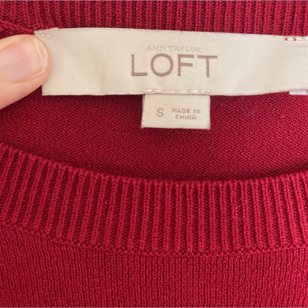 Loft Red Knit Top Size Small - Picture 2 of 3